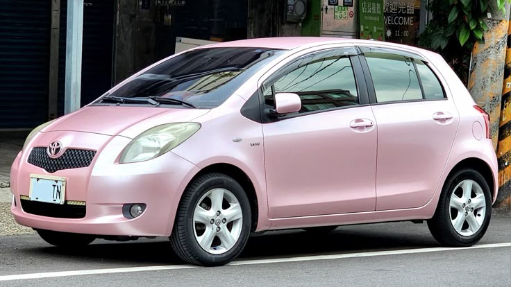 Toyota Yaris Rose